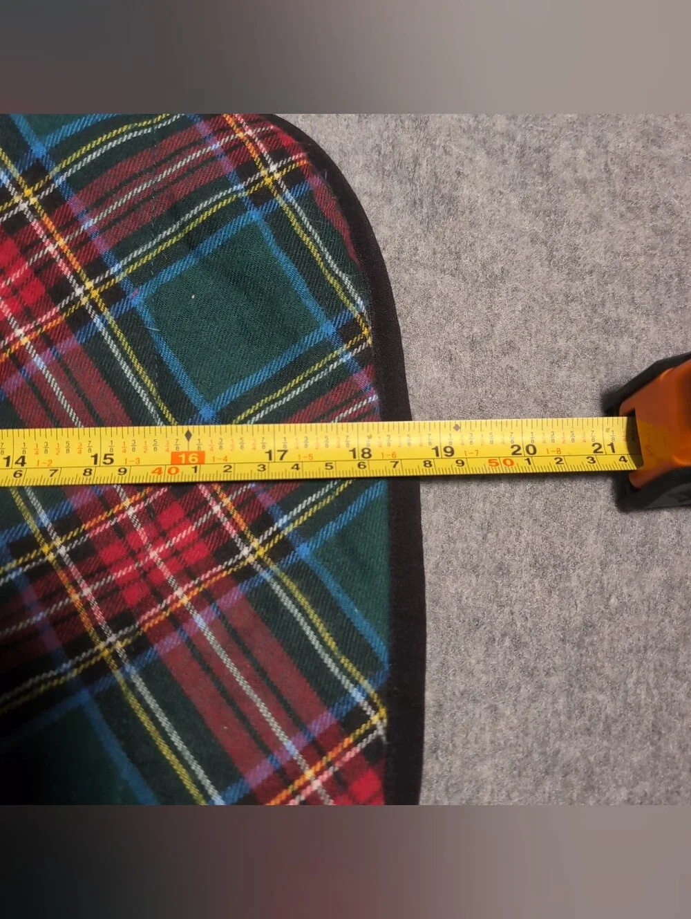 NWT J.Crew Red Plaid Cape for Dogs - Crewmutts L - Size L